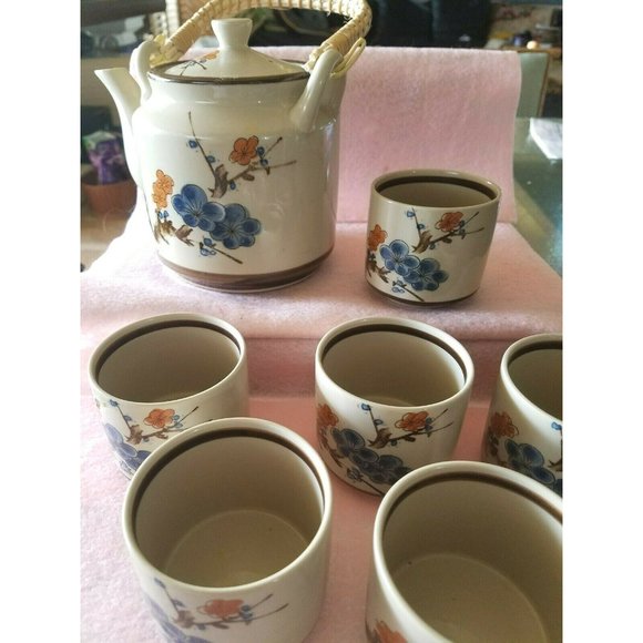 Vintage Pottery Stoneware Japanese Tea set, flower design in cobalt blue 8 piece - Picture 7 of 8